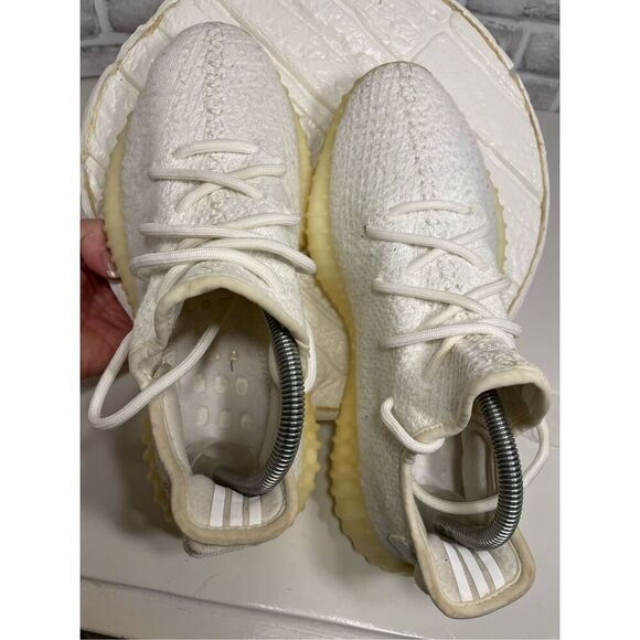 ADIDAS YEEZY BOOST 350 V2 USED SIZE 7 CREAM TRIPLE WHITE CP9366 for men